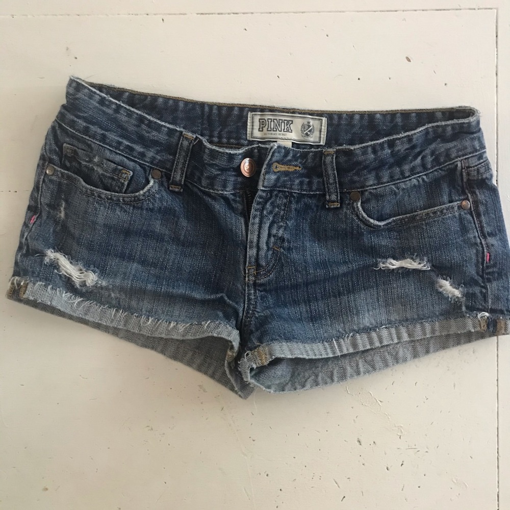 ❤️2 for 15❤️ Victoria’s Secret PINK shorts